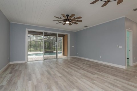 House in Tarpon Springs, Florida 4 bedrooms, 169.92 sq.m. № 1690659 - photo 6