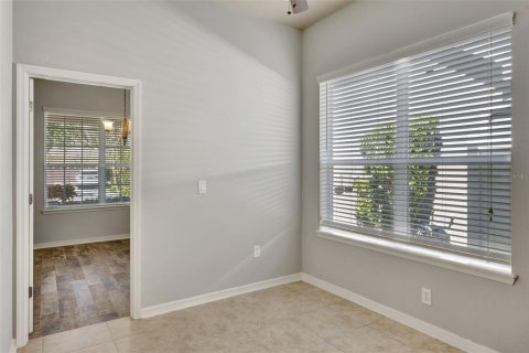 House in Brandon, Florida 4 bedrooms, 210.89 sq.m. № 1533568 - photo 24