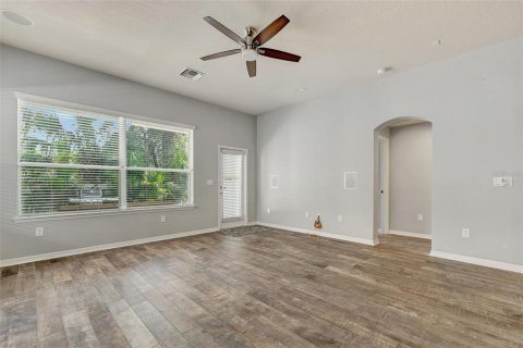 House in Brandon, Florida 4 bedrooms, 210.89 sq.m. № 1533568 - photo 7