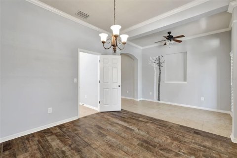 House in Brandon, Florida 4 bedrooms, 210.89 sq.m. № 1533568 - photo 27