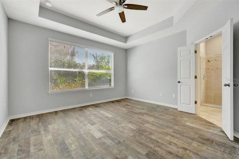 House in Brandon, Florida 4 bedrooms, 210.89 sq.m. № 1533568 - photo 16