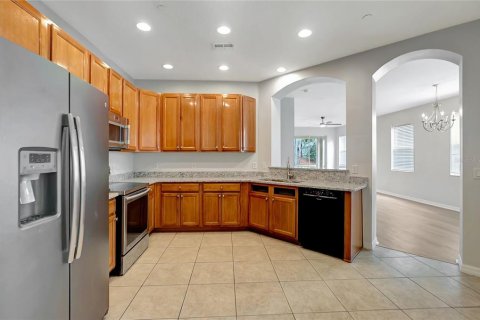 Touwnhouse à vendre à Temple Terrace, Floride: 4 chambres, 200.39 m2 № 2290938 - photo 15