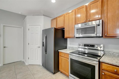 Touwnhouse à vendre à Temple Terrace, Floride: 4 chambres, 200.39 m2 № 2290938 - photo 19