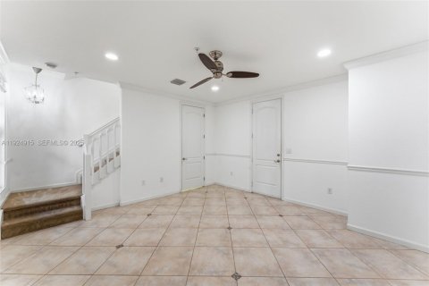 Купить таунхаус в Мирамар, Флорида 2 спальни, 162.02м2, № 1983469 - фото 18