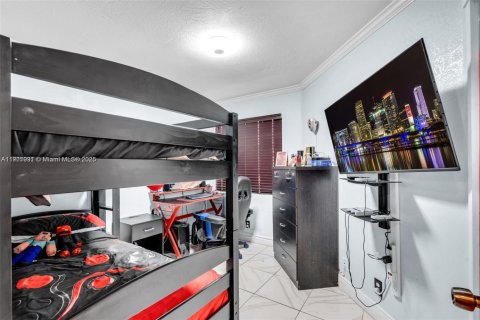 Купить таунхаус в Хайалиа, Флорида 3 спальни, 103.59м2, № 2035608 - фото 29