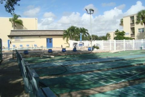 Copropriété à louer à Largo, Floride: 1 chambre, 79.9 m2 № 2415440 - photo 10