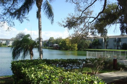 Copropriété à louer à Largo, Floride: 1 chambre, 79.9 m2 № 2415440 - photo 7