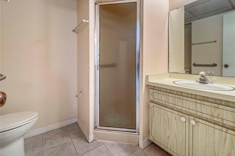 Condominio en alquiler en Sarasota, Florida, 2 dormitorios, 90.77 m2 № 1837300 - foto 8