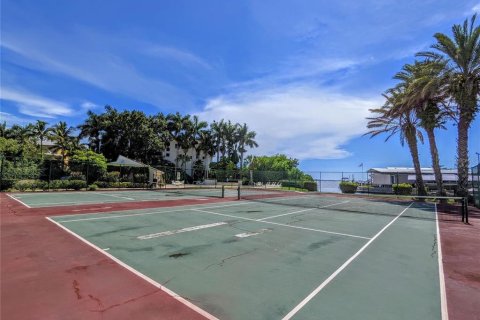 Condominio en alquiler en Sarasota, Florida, 2 dormitorios, 90.77 m2 № 1837300 - foto 30