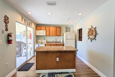 Condominio en alquiler en Sarasota, Florida, 2 dormitorios, 90.77 m2 № 1837300 - foto 21