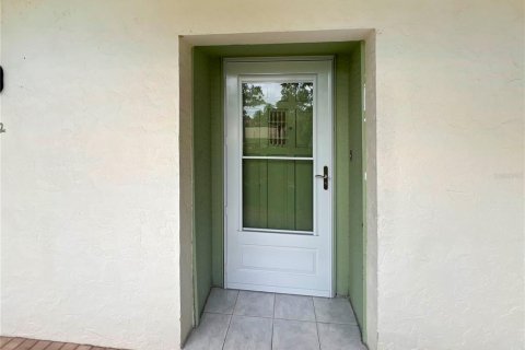 Condominio en alquiler en Sarasota, Florida, 2 dormitorios, 90.77 m2 № 1837300 - foto 2