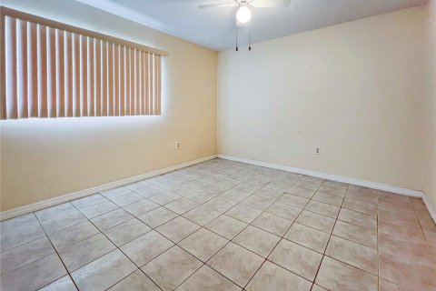Condominio en alquiler en Sarasota, Florida, 2 dormitorios, 90.77 m2 № 1837300 - foto 7