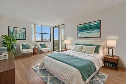 Купить кондоминиум в Авентура, Флорида 2 спальни, 101.82м2, № 2051459 - фото 13