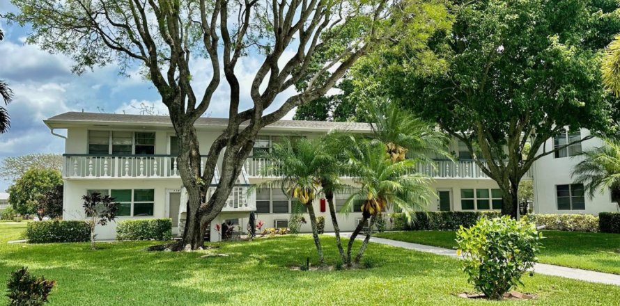 Condominio en West Palm Beach, Florida, 1 dormitorio № 1179473