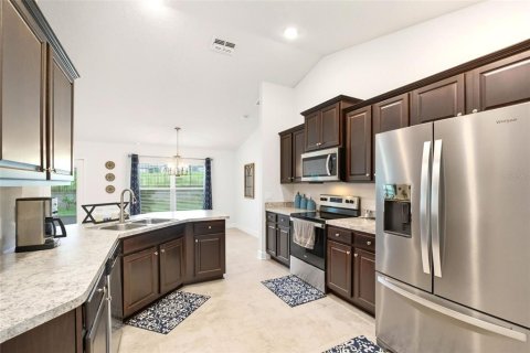 Villa ou maison à vendre à Lake Wales, Floride: 4 chambres, 162.95 m2 № 1899526 - photo 4