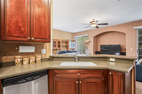 Touwnhouse à vendre à New Port Richey, Floride: 3 chambres, 156.63 m2 № 1853439 - photo 11