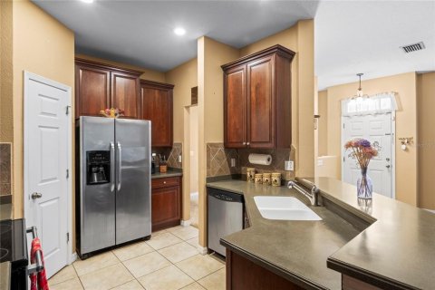 Touwnhouse à vendre à New Port Richey, Floride: 3 chambres, 156.63 m2 № 1853439 - photo 10