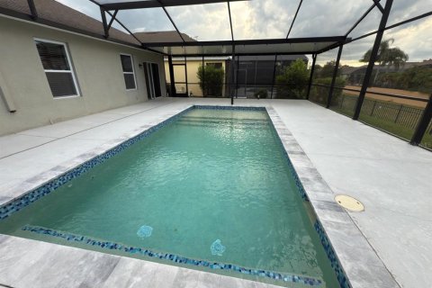 Casa en alquiler en Haines City, Florida, 4 dormitorios, 165.37 m2 № 1907853 - foto 18