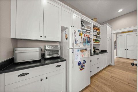 Купить виллу или дом в Оклаваха, Флорида 3 комнаты, 336.21м2, № 2222367 - фото 30