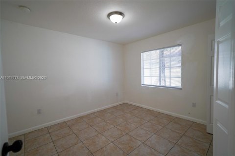 Villa ou maison à louer à Miami, Floride: 3 chambres, 116.13 m2 № 1995803 - photo 21