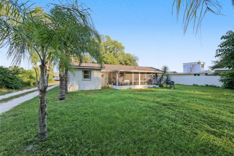 Appartement à louer à Seffner, Floride: 2 chambres, 75.25 m2 № 2430719 - photo 11
