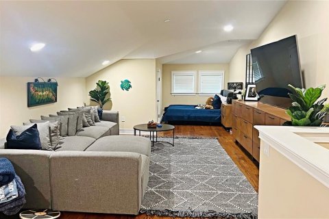 Adosado en alquiler en Tampa, Florida, 3 dormitorios, 241.27 m2 № 1835442 - foto 6