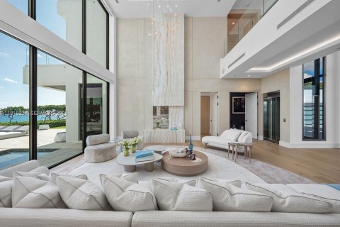 Купить виллу или дом в Хиллсборо-Бич, Флорида 7 спален, 938.41м2, № 1976387 - фото 12