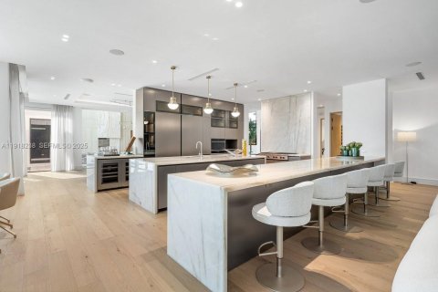 Купить виллу или дом в Хиллсборо-Бич, Флорида 7 спален, 938.41м2, № 1976387 - фото 19