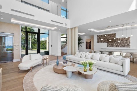 Купить виллу или дом в Хиллсборо-Бич, Флорида 7 спален, 938.41м2, № 1976387 - фото 13