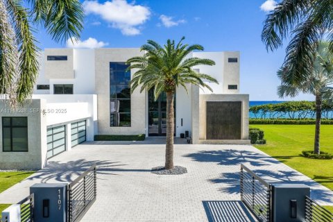 Купить виллу или дом в Хиллсборо-Бич, Флорида 7 спален, 938.41м2, № 1976387 - фото 9