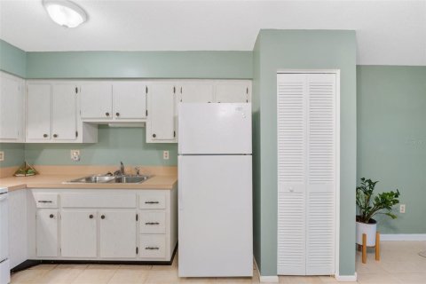 Casa en venta en Port Charlotte, Florida, 2 dormitorios, 76.64 m2 № 1735254 - foto 10