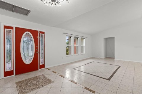 Casa en venta en Port Charlotte, Florida, 3 dormitorios, 213.58 m2 № 1901918 - foto 9