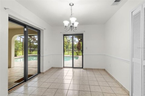 Casa en venta en Port Charlotte, Florida, 3 dormitorios, 213.58 m2 № 1901918 - foto 17