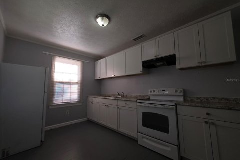Villa ou maison à louer à Jacksonville, Floride: 2 chambres, 80.73 m2 № 2414102 - photo 3