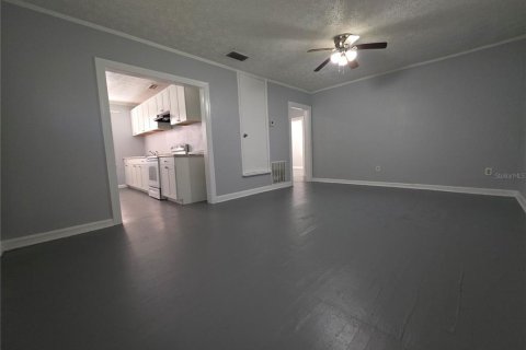 Villa ou maison à louer à Jacksonville, Floride: 2 chambres, 80.73 m2 № 2414102 - photo 2