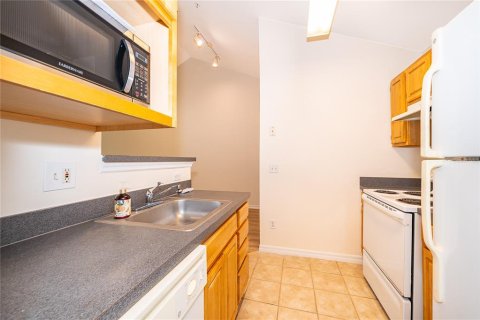 Condominio en alquiler en Orlando, Florida, 1 dormitorio, 61.13 m2 № 2405043 - foto 10