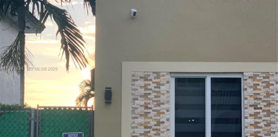 Appartement à Miami, Floride 1 chambre, 39.02 m2 № 1988120