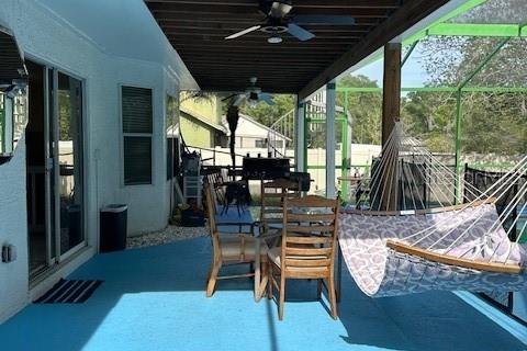 House in Orlando, Florida 4 bedrooms, 178 sq.m. № 2150507 - photo 24