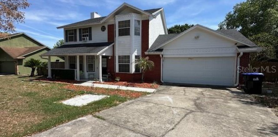 House in Orlando, Florida 4 bedrooms, 178 sq.m. № 2150507