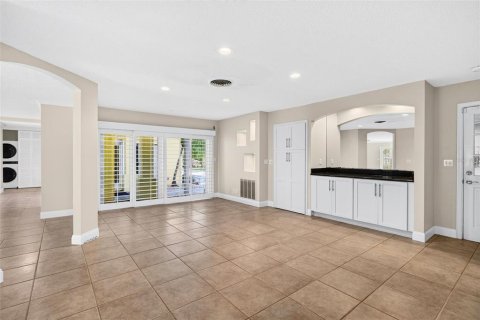 House in Ormond Beach, Florida 3 bedrooms, 242.29 sq.m. № 2431206 - photo 20
