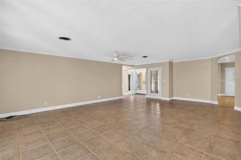 House in Ormond Beach, Florida 3 bedrooms, 242.29 sq.m. № 2431206 - photo 13
