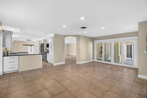 House in Ormond Beach, Florida 3 bedrooms, 242.29 sq.m. № 2431206 - photo 14