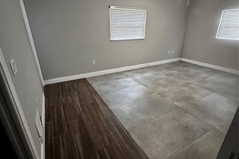 Copropriété à louer à Sarasota, Floride: 2 chambres, 90.58 m2 № 2091949 - photo 16