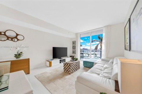 Copropriété à louer à Miami, Floride: 2 chambres, 98.29 m2 № 1967071 - photo 8