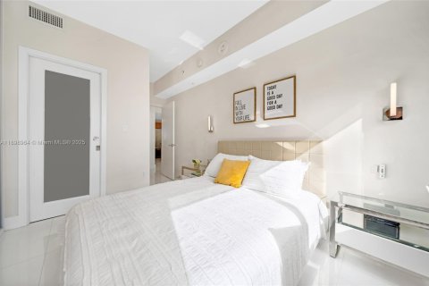 Copropriété à louer à Miami, Floride: 2 chambres, 98.29 m2 № 1967071 - photo 21