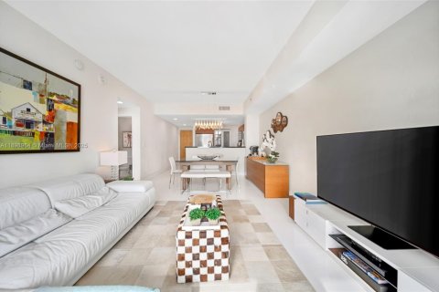 Copropriété à louer à Miami, Floride: 2 chambres, 98.29 m2 № 1967071 - photo 14