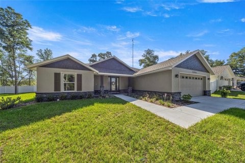 Villa ou maison à Ocala, Floride 3 chambres, 159.79 m2 № 2092793