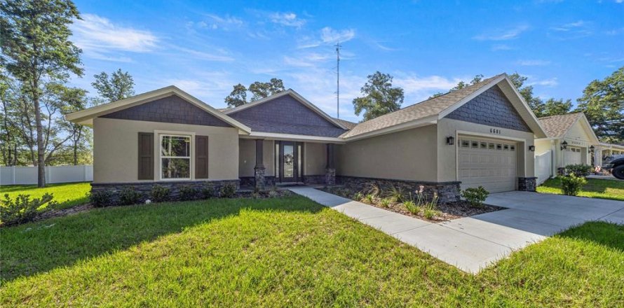 Villa ou maison à Ocala, Floride 3 chambres, 159.79 m2 № 2092793