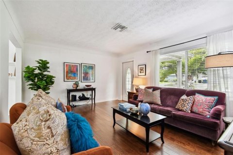 Villa ou maison à vendre à Saint Petersburg, Floride: 2 chambres, 95.97 m2 № 1780352 - photo 4