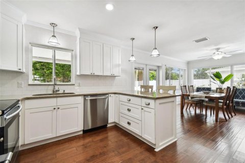 Villa ou maison à vendre à Saint Petersburg, Floride: 2 chambres, 95.97 m2 № 1780352 - photo 12